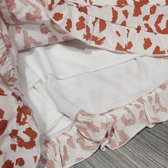 NWT 143 Story By Line UP Leopard Ruffle Flowy Shorts - Picture 3 of 6